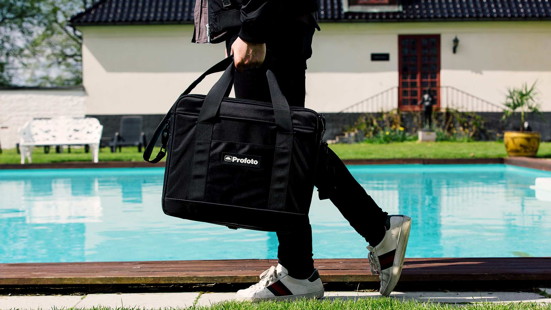 Buy Profoto Bag S Plus online | Profoto (US)